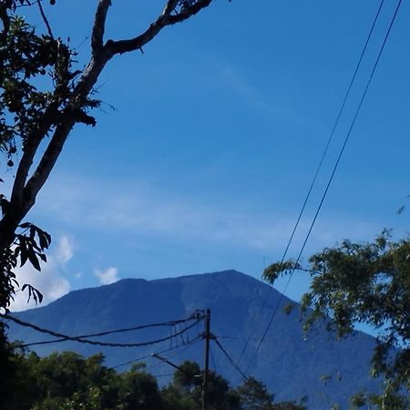 Mando Homestay III บูกิตติงกี ภายนอก รูปภาพ