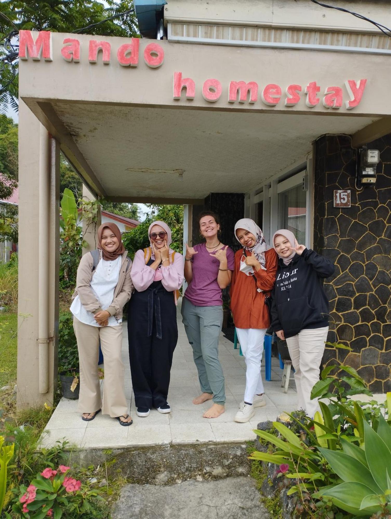 Mando Homestay III บูกิตติงกี ภายนอก รูปภาพ